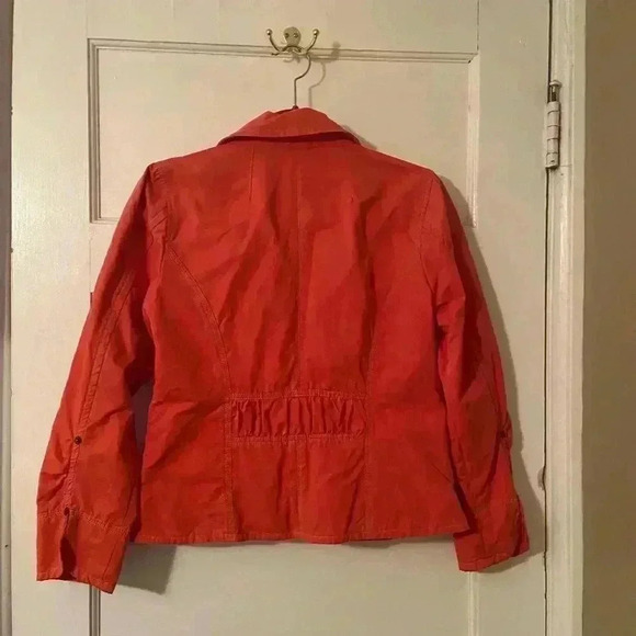 Chicos size zero orange zip up jacket with pockets. - Picture 3 of 4